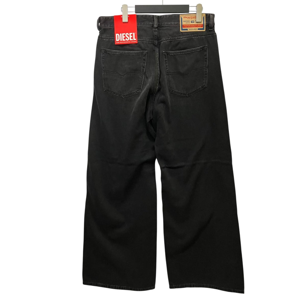 DIESEL(ディーゼル) relaxed jeans d-riseデニムパンツA06371 09J96 