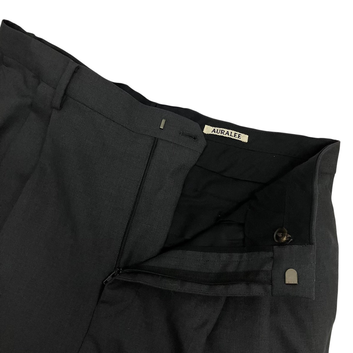 AURALEE(オーラリー) 21AWBLUEFACED WOOL WIDE SLACKSタックスラックス AURALEE(オーラリー) 21AWBLUEFACED WOOL WIDE SLACKSタックスラックス