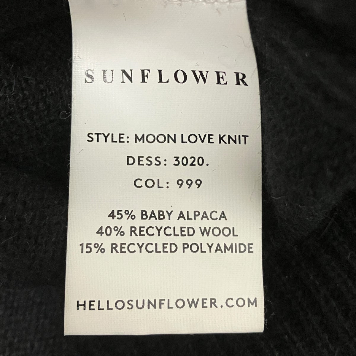 MOON LOVE KNITテキストロゴニット