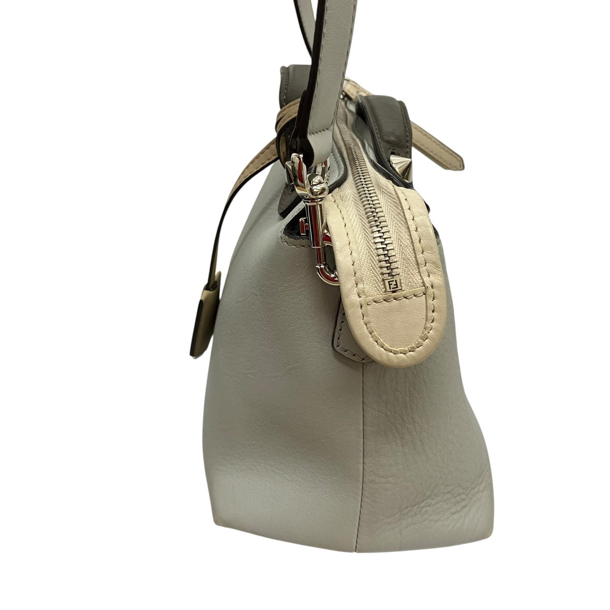 FENDI バイ ザ ウェイショルダーバッグ8BL124-5QJ 古着・中古-3枚目のアイテム画像