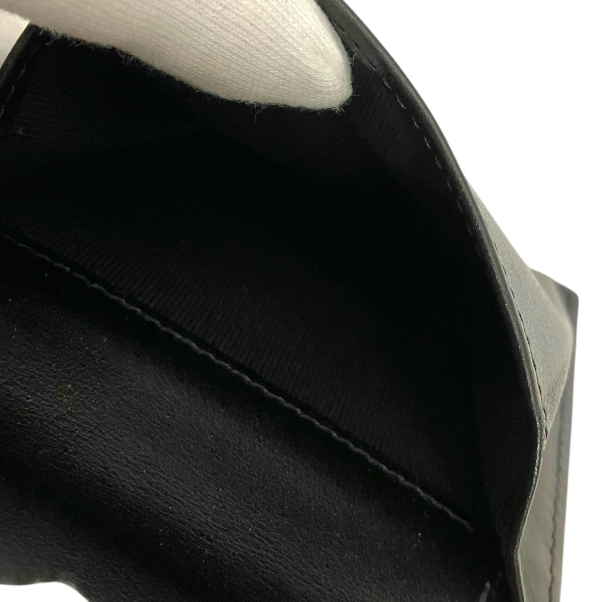 【美品】CHANEL キャビアスキン ココマーク 二つ折り財布 ブラック 中古・古着通販】CHANEL (シャネル) CHANEL ココマーク 2つ折り財布