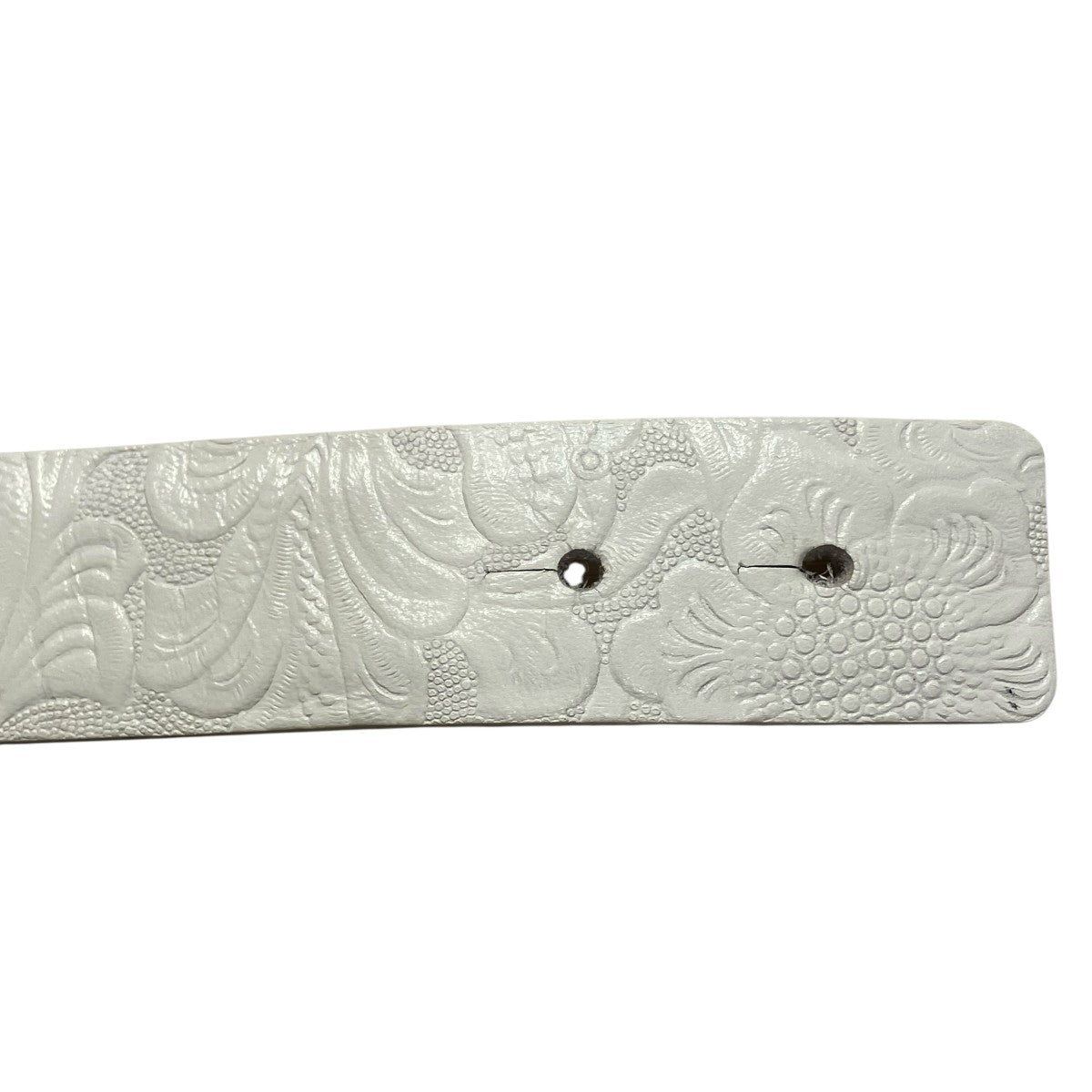新品 TOGA PULLA メタルバングルベルト TOGA PULLA(トーガプルラ) メタル装飾ベルト ホワイト サイズ 記載なし