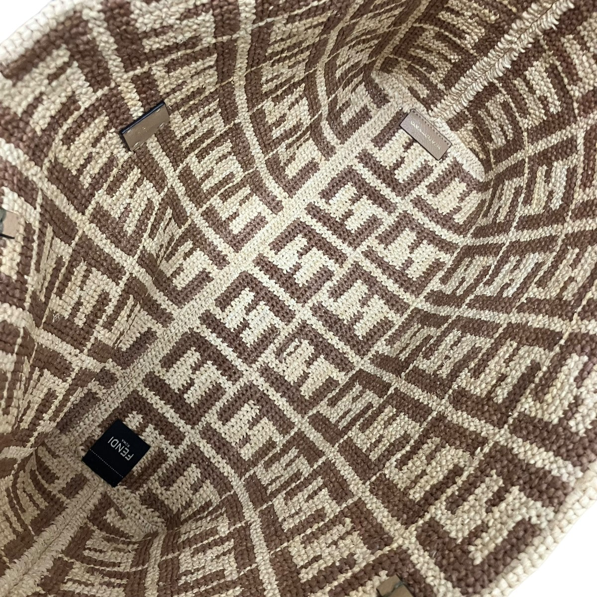 FENDI ロール エンブロイダリーハンドバッグ Lズッカ柄ラフィアトートバッグ8BH425 古着・中古-6枚目のアイテム画像
