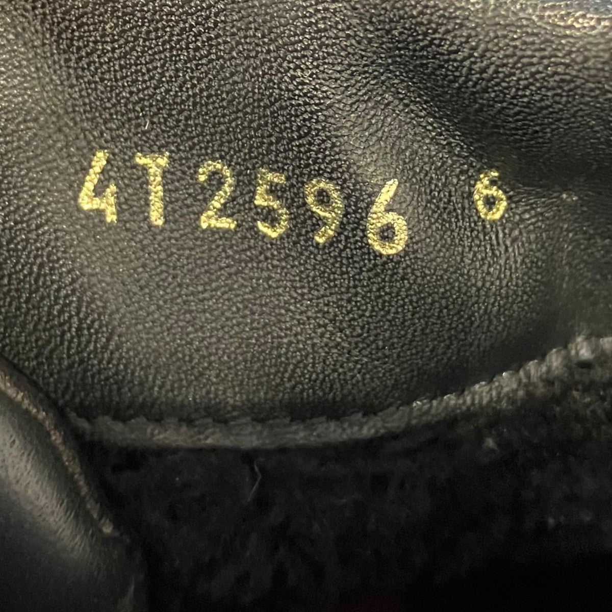 ハイカットスニーカー4T2596