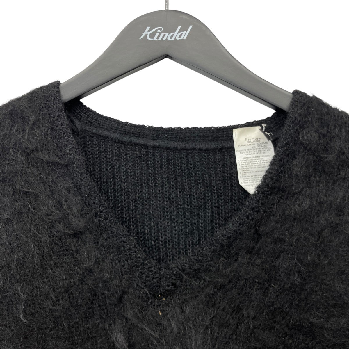 Premium Mohair V-Neck SweaterVネックモヘアニット