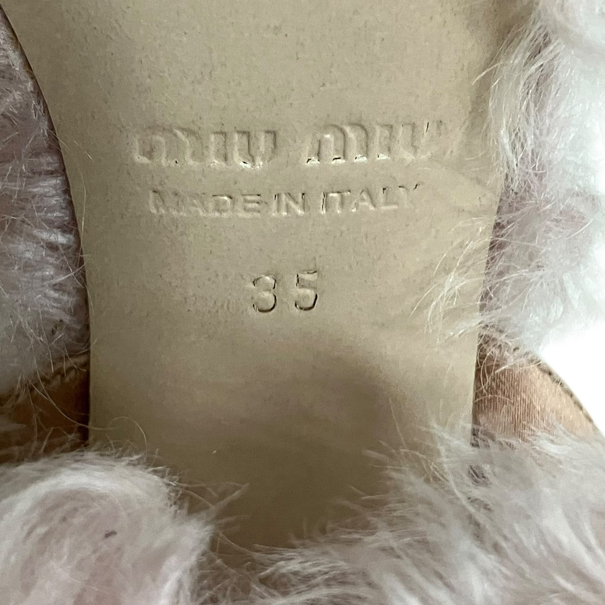 MIU MIU ファーフェイクパールサンダル 古着・中古-7枚目のアイテム画像