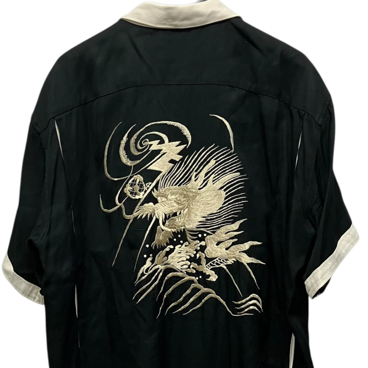東洋エンタープライズ SUKA SHIRT “DRAGON”総柄刺しゅうサテンシャツTT39509 古着・中古-3枚目のアイテム画像