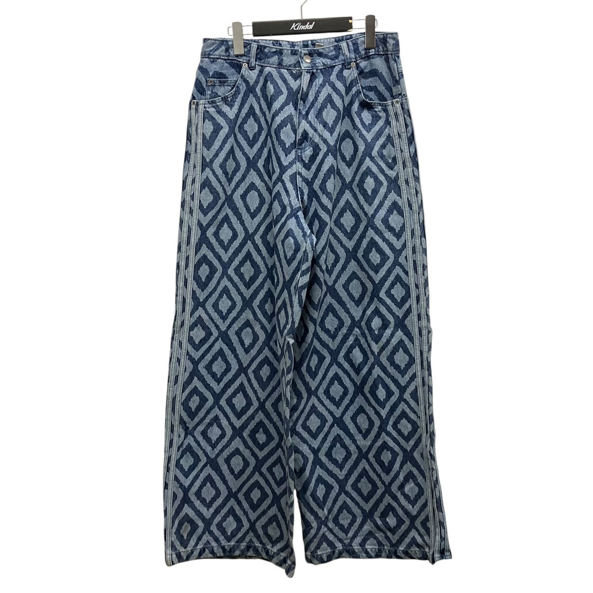 adidas 総柄ワイドデニムパンツIW0794 古着・中古-1枚目のアイテム画像
