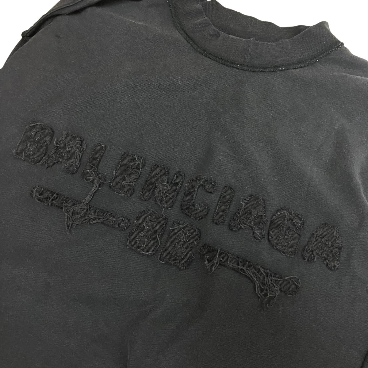 BALENCIAGA ダメージ加工ロゴ刺しゅう半袖カットソー822441 古着・中古-5枚目のアイテム画像