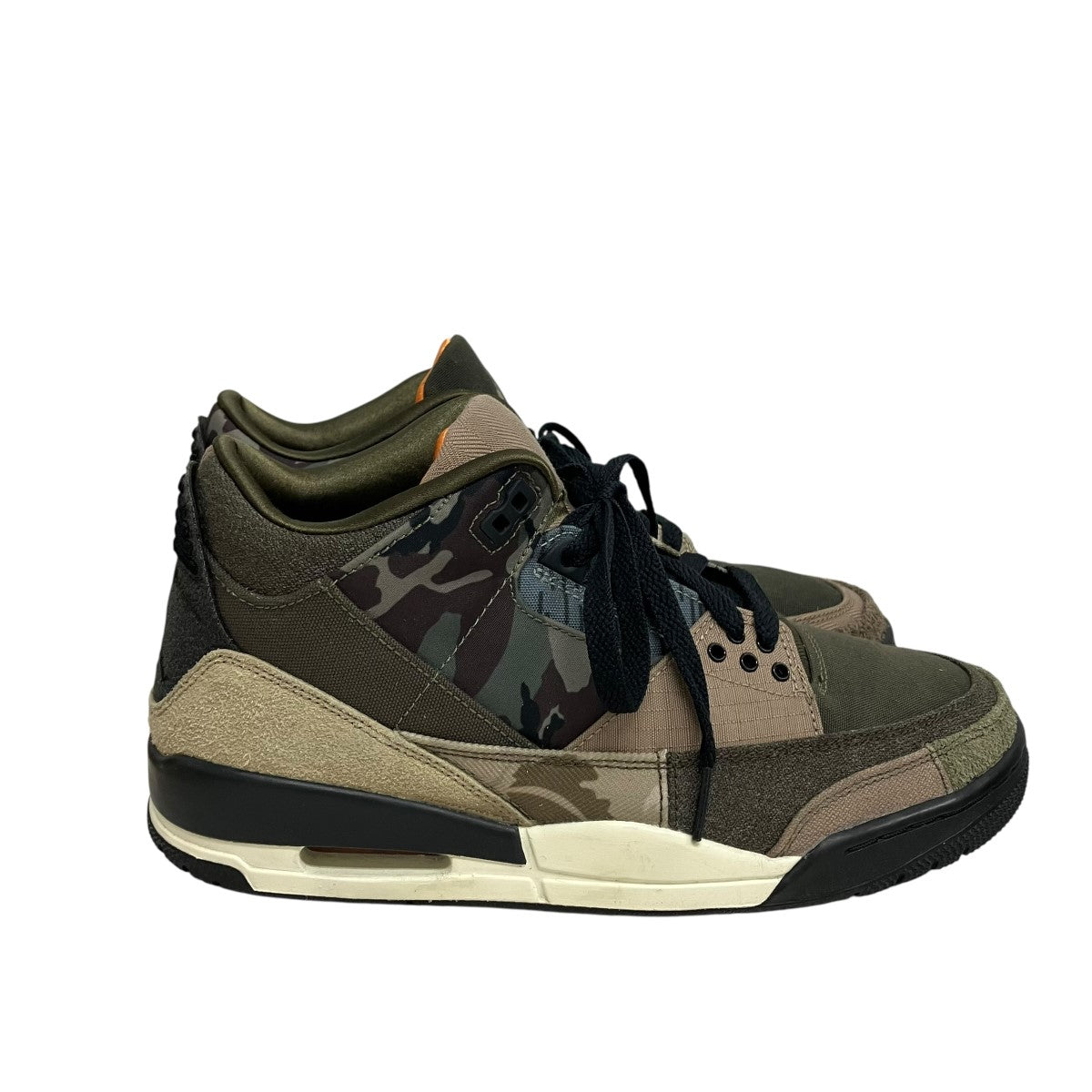 AIR JORDAN 3 RETRO SEハイカットスニーカーDO1830-200