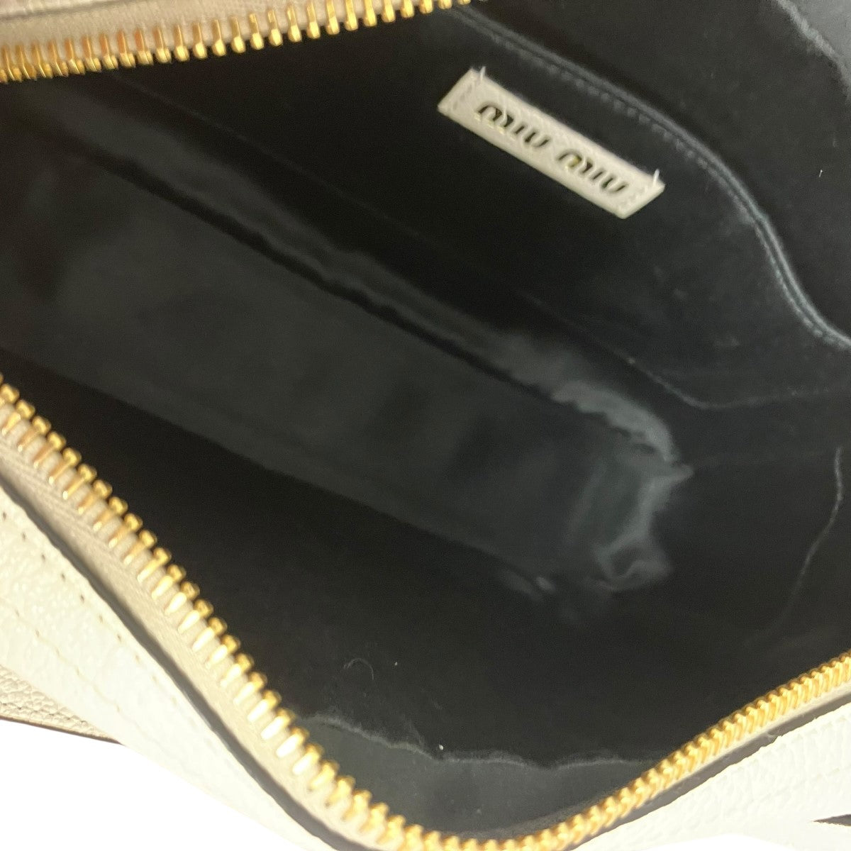 MIU MIU ロゴモノグラムショルダーバッグ5BH116 古着・中古-6枚目のアイテム画像