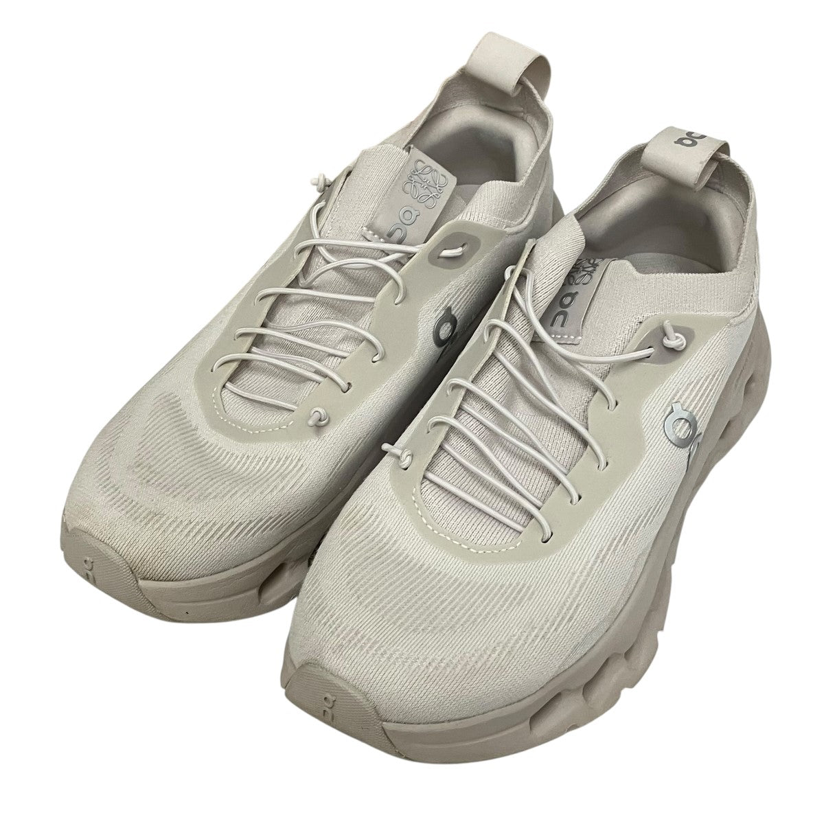On×LOEWE Cloudtilt Sandスニーカー3WD30310554 古着・中古-1枚目のアイテム画像