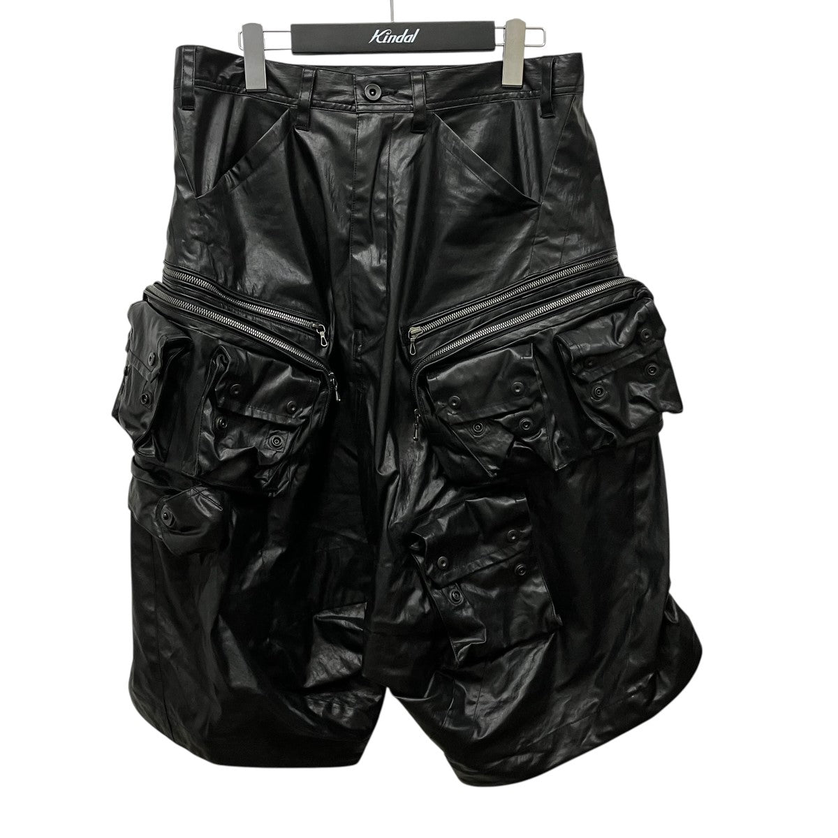 JULIUS 26SSLAMINATED CLOTH PANTSレザーカーゴサルエルパンツ937PAM21 古着・中古-1枚目のアイテム画像