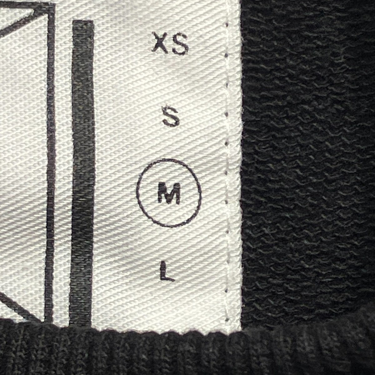 Patch Crewneckパッチデザインスウェット