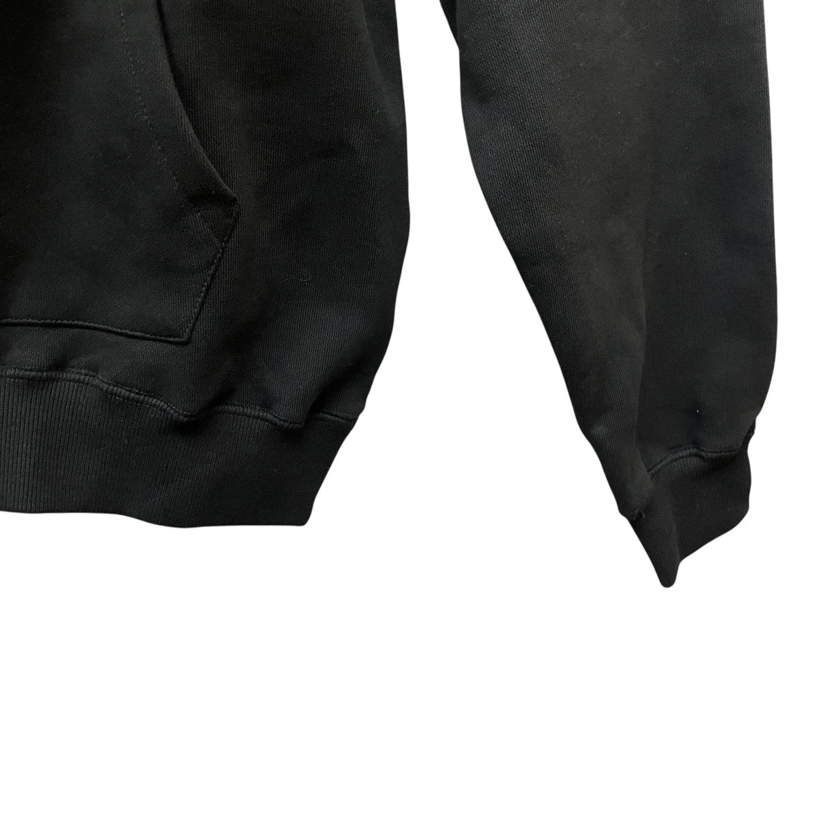 ART VAULT HOODIEアート刺しゅうフーディー