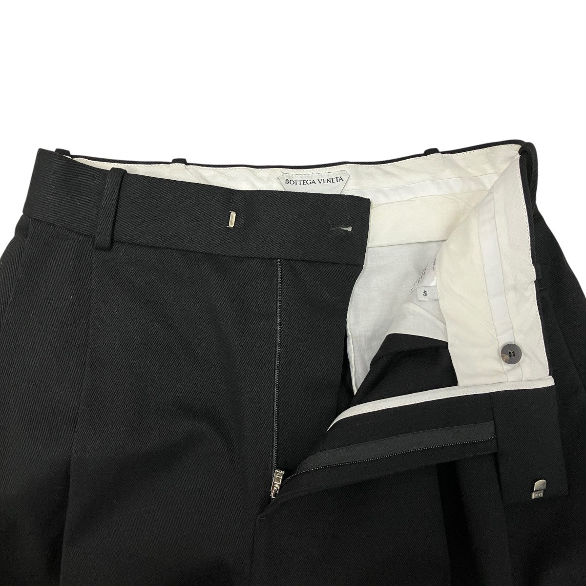 WIDE LEG PLEATED SHORTSワイドハーフパンツ652538