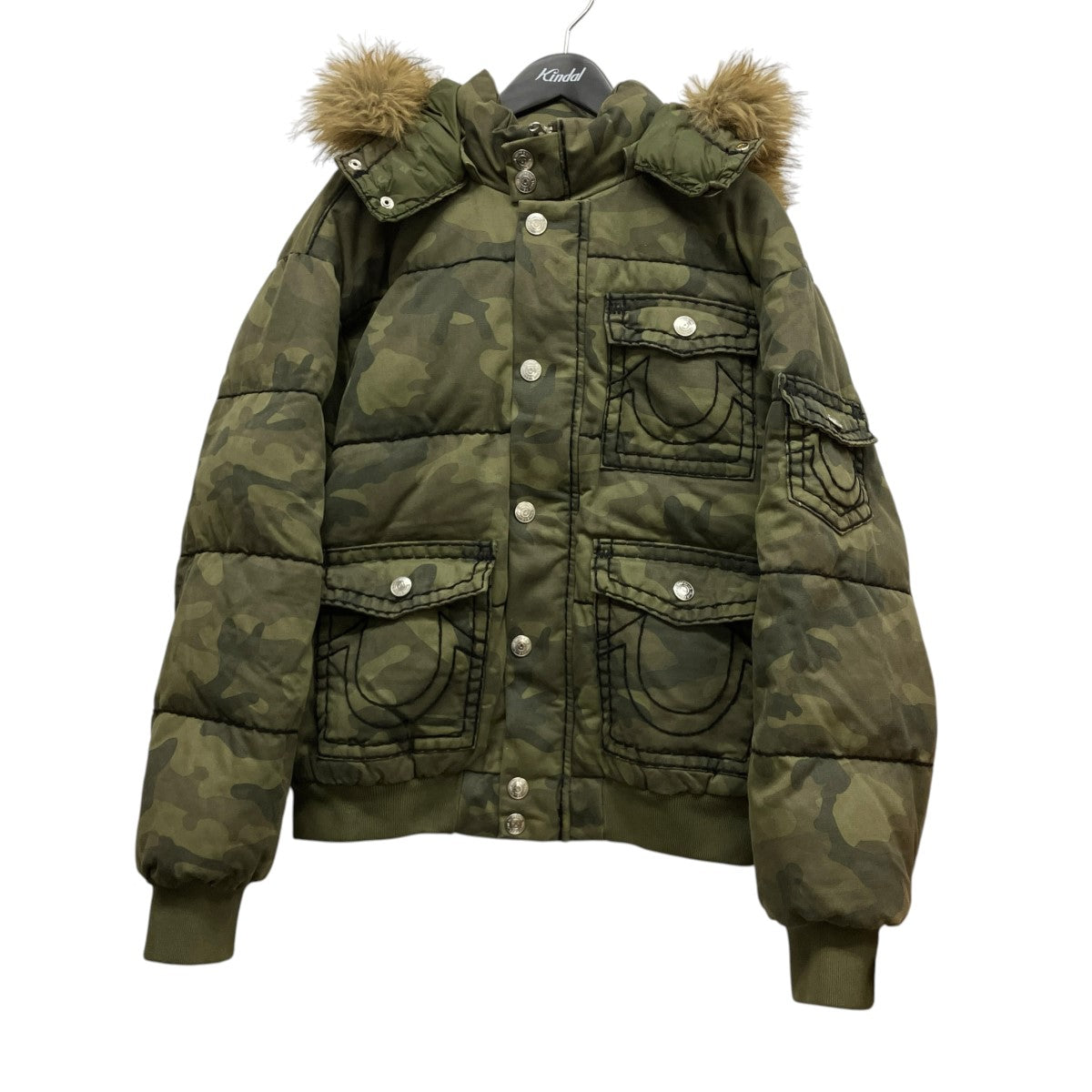 Supreme×TRUE RELIGION 25AWPuffer Jacketカモ柄ファーフーデットジップアップジャケット 古着・中古-1枚目のアイテム画像