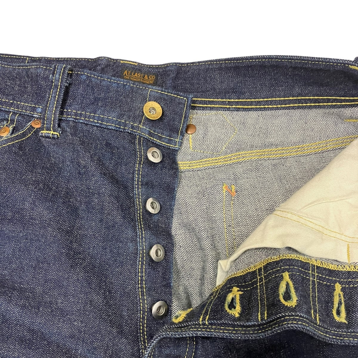 LOT．147デニムパンツ
