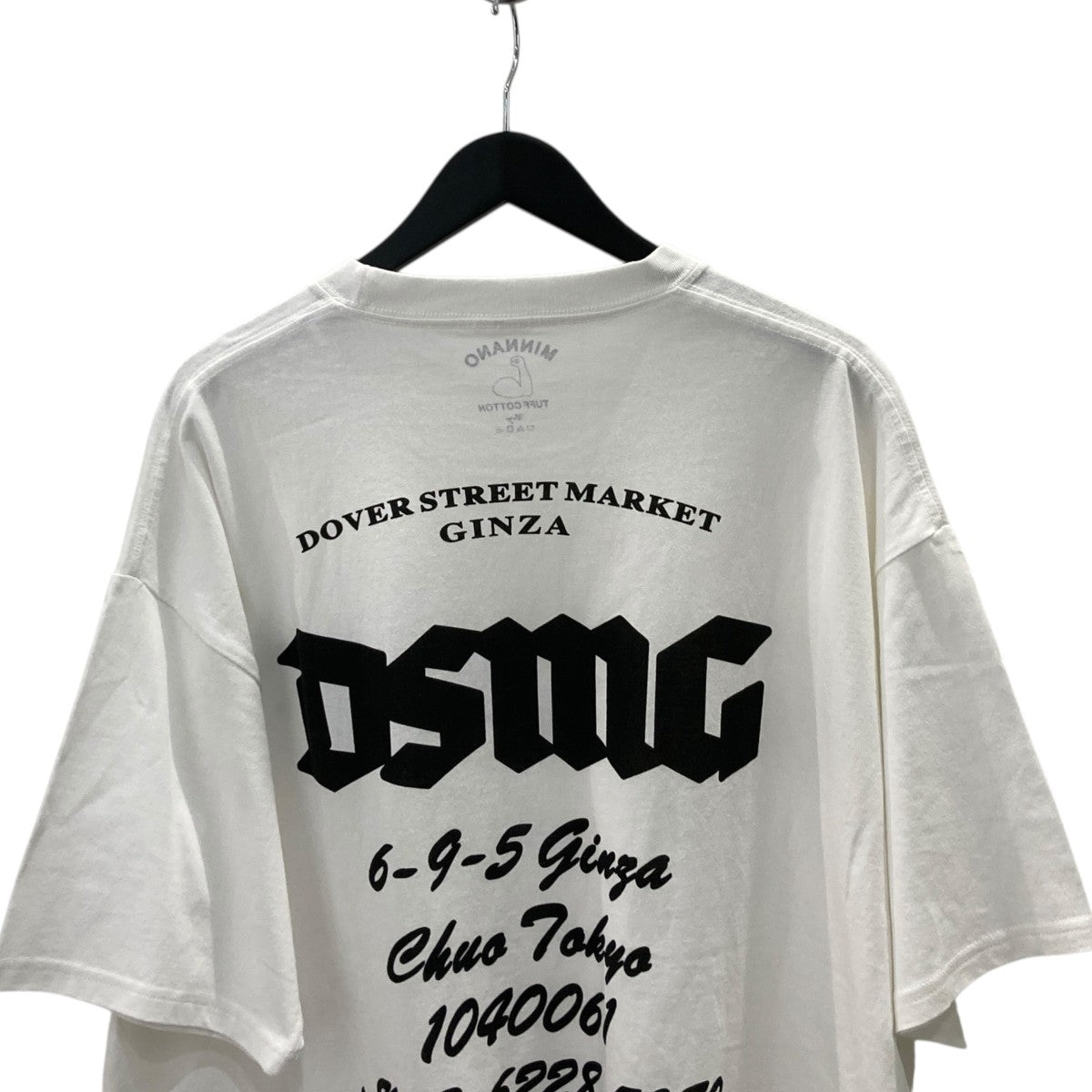 ×DSMG(Dover Street Market Ginza) Adress TeeプリントTシャツ／半袖カットソー