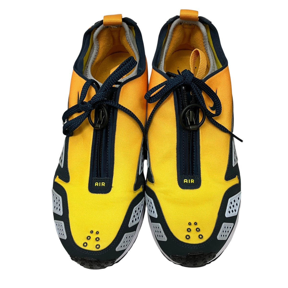 「WMNS AIR MAX SNDR」スニーカー