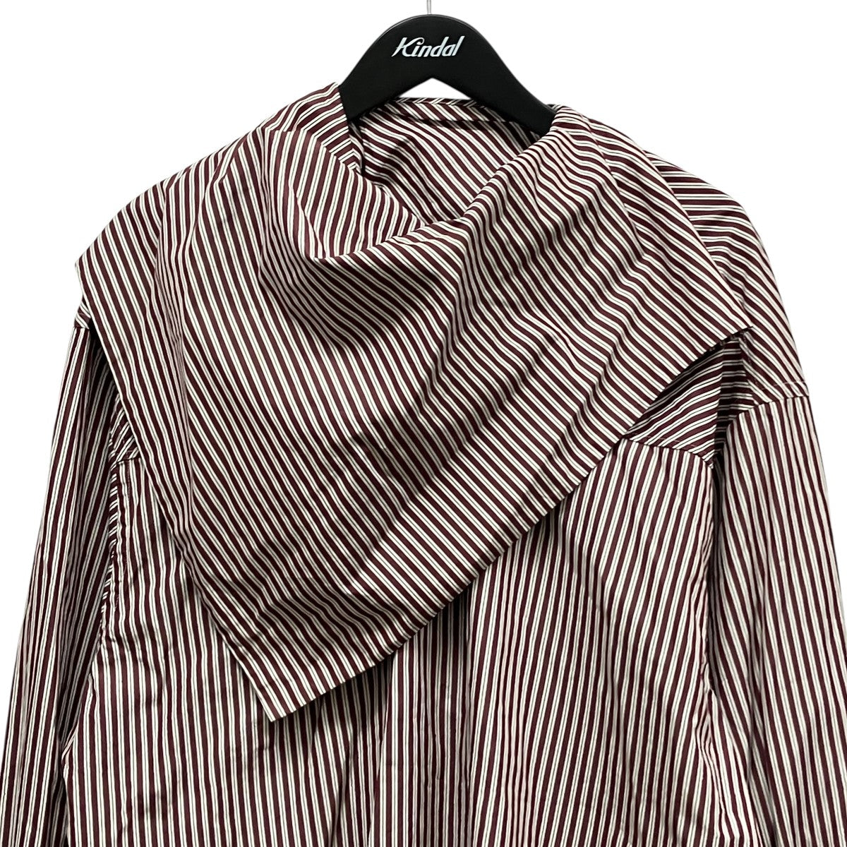 Femme Blouse Rayee Col BandanaメタルプレートロゴビックカラーストライプシャツUTP801.CO0133