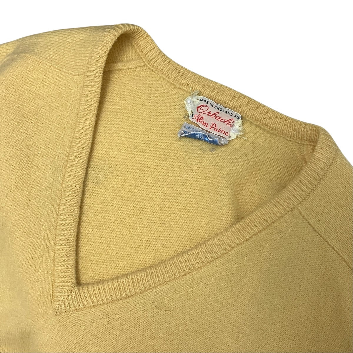 70s イングランド製ラムウールVネックニット