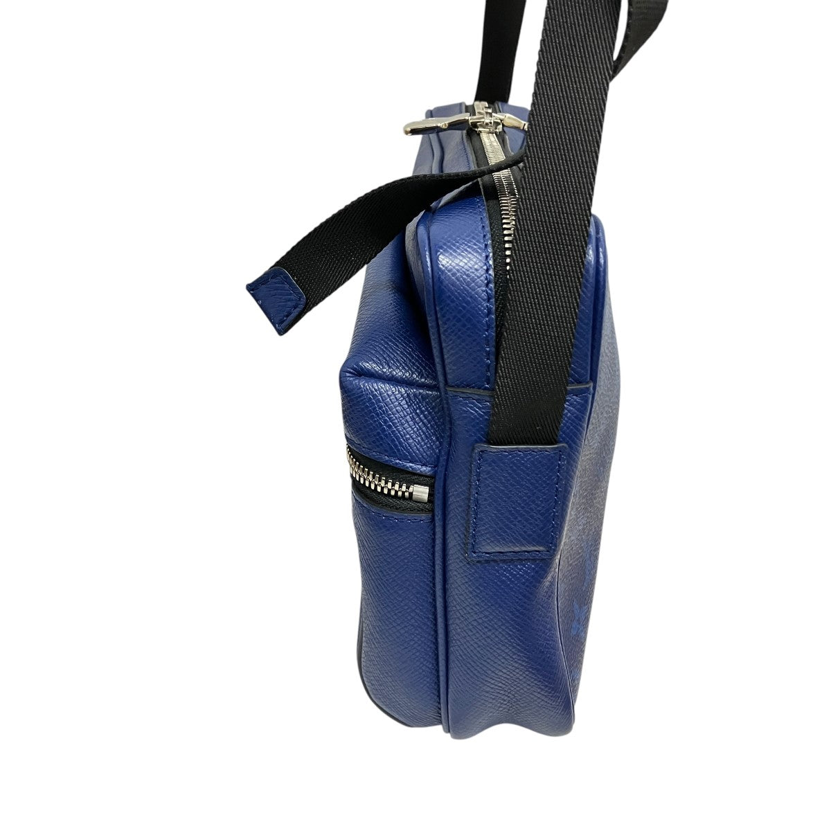 Outdoor Messenger PM TaigaramaモノグラムショルダーバッグM30242