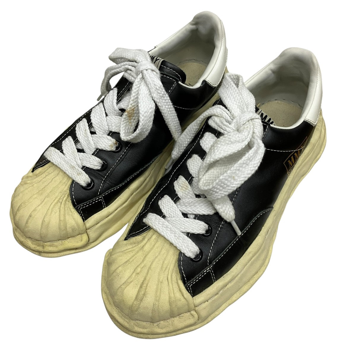 「BLAKEY」ローカットスニーカー