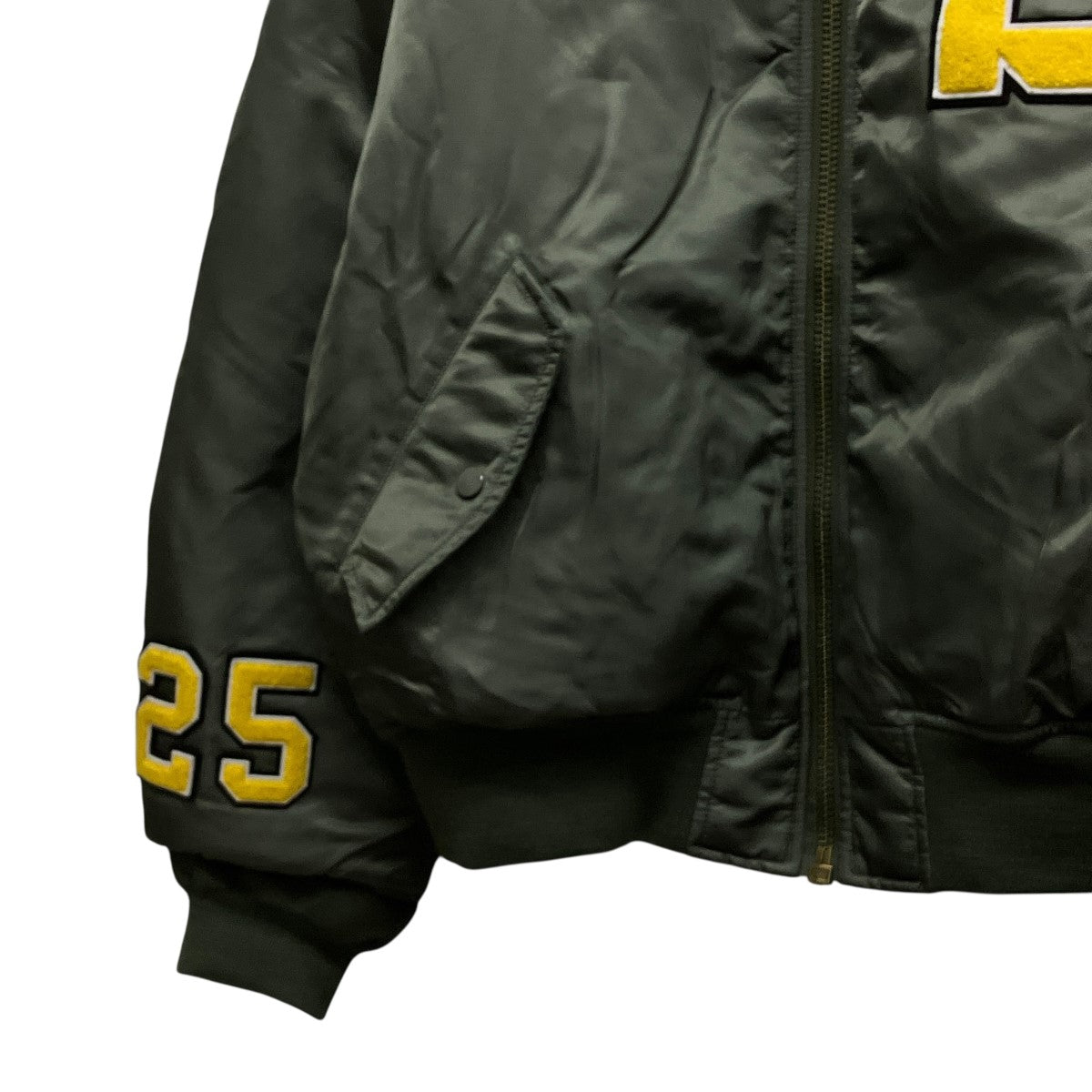 Reversible MA-1 Oliveリバーシブルボンバージャケット