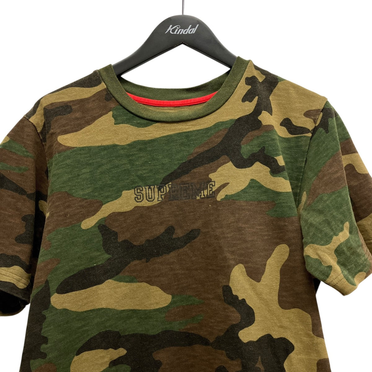 ロゴプリントTシャツ