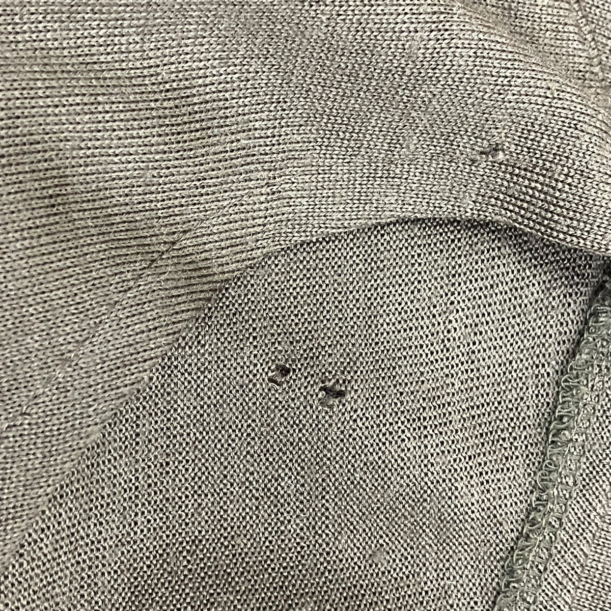 リネン混ニットロングスリーブTシャツ