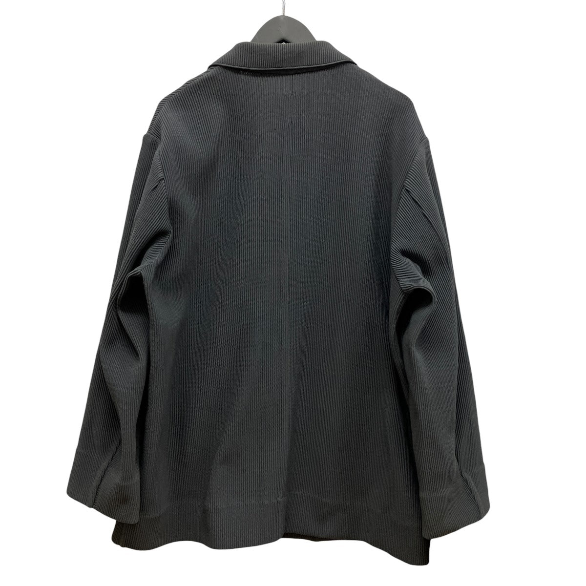 OVERSIZED GRADATION PLEATS JACKETプリーツテ-ラードジャケットST.518