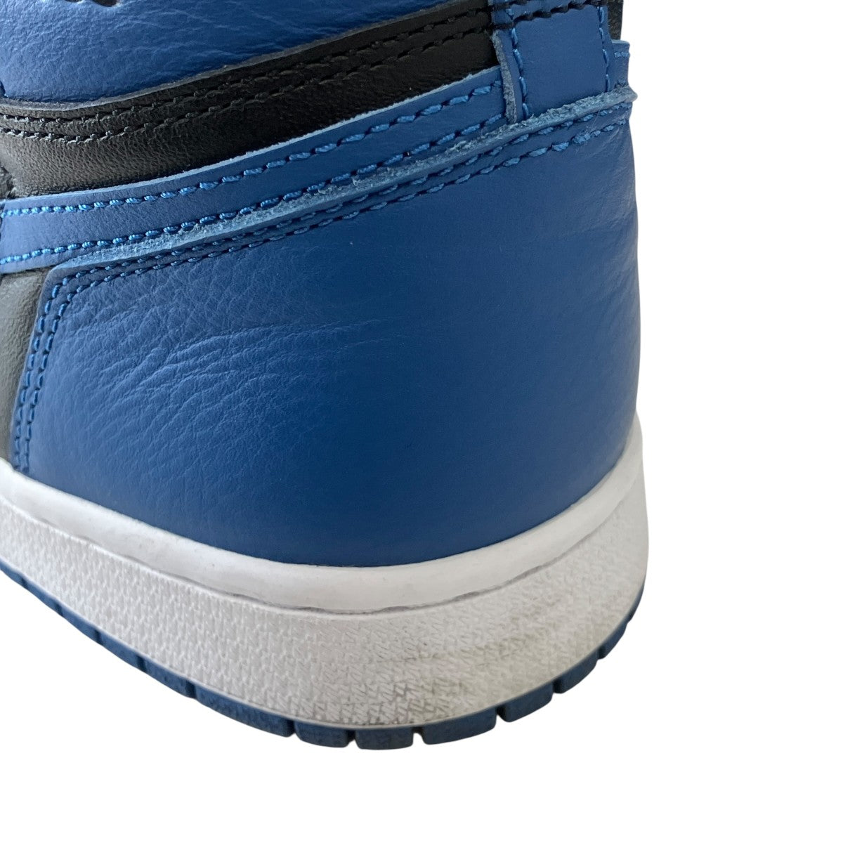 Air Jordan 1 Retro High OGハイカットスニーカー55508-404