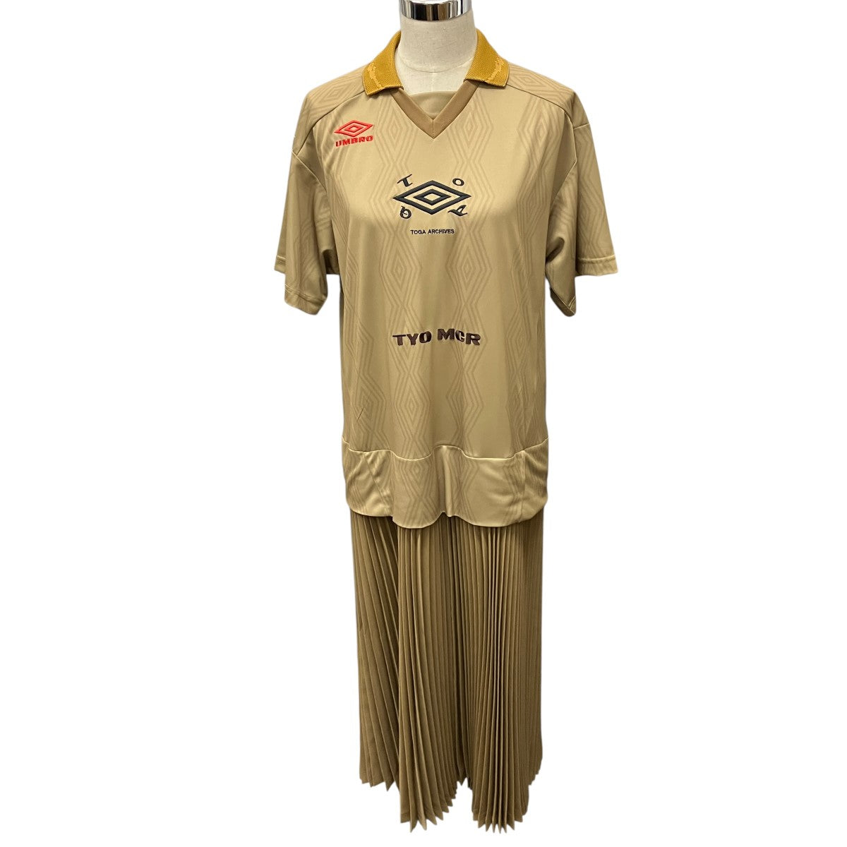 TOGA ARCHIVES×UMBRO GAME SHIRT DRESS UMBRO SPゲームシャツワンピースTC261-JH512 古着・中古-1枚目のアイテム画像