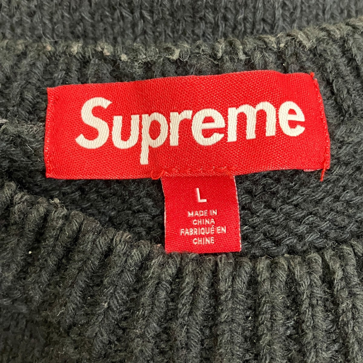 25SSContrast Logo Sweaterロゴ刺しゅうニット