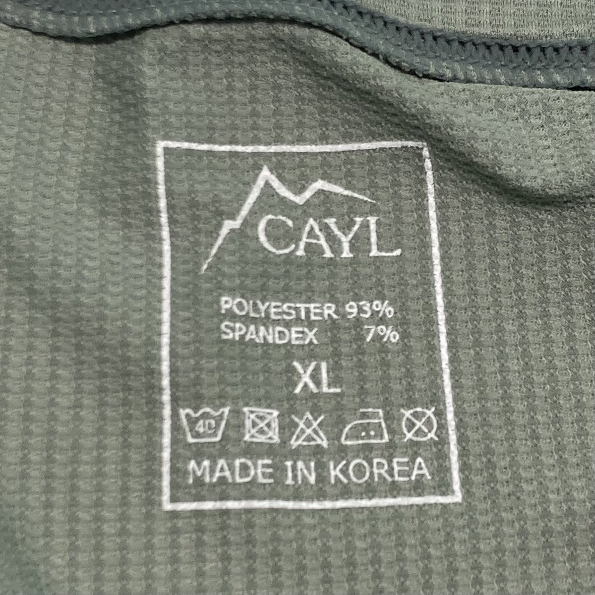 長袖カットソー