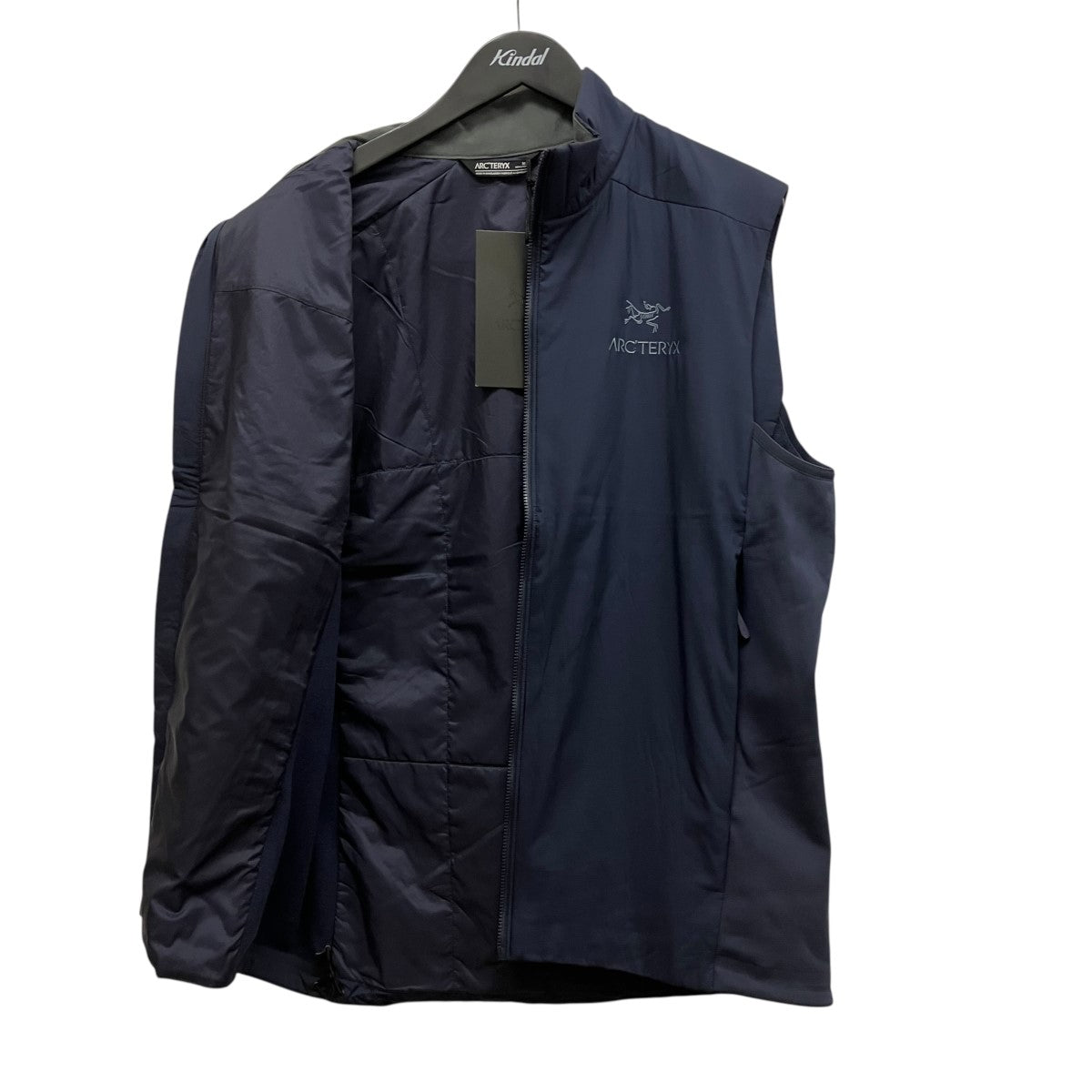 中綿ベストX000007475 ATOM VEST