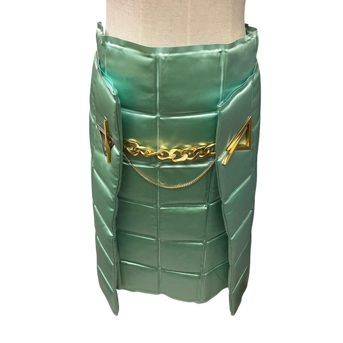 Mid Length Skirtキルティングラップレイヤードスカート588907 VKFN0