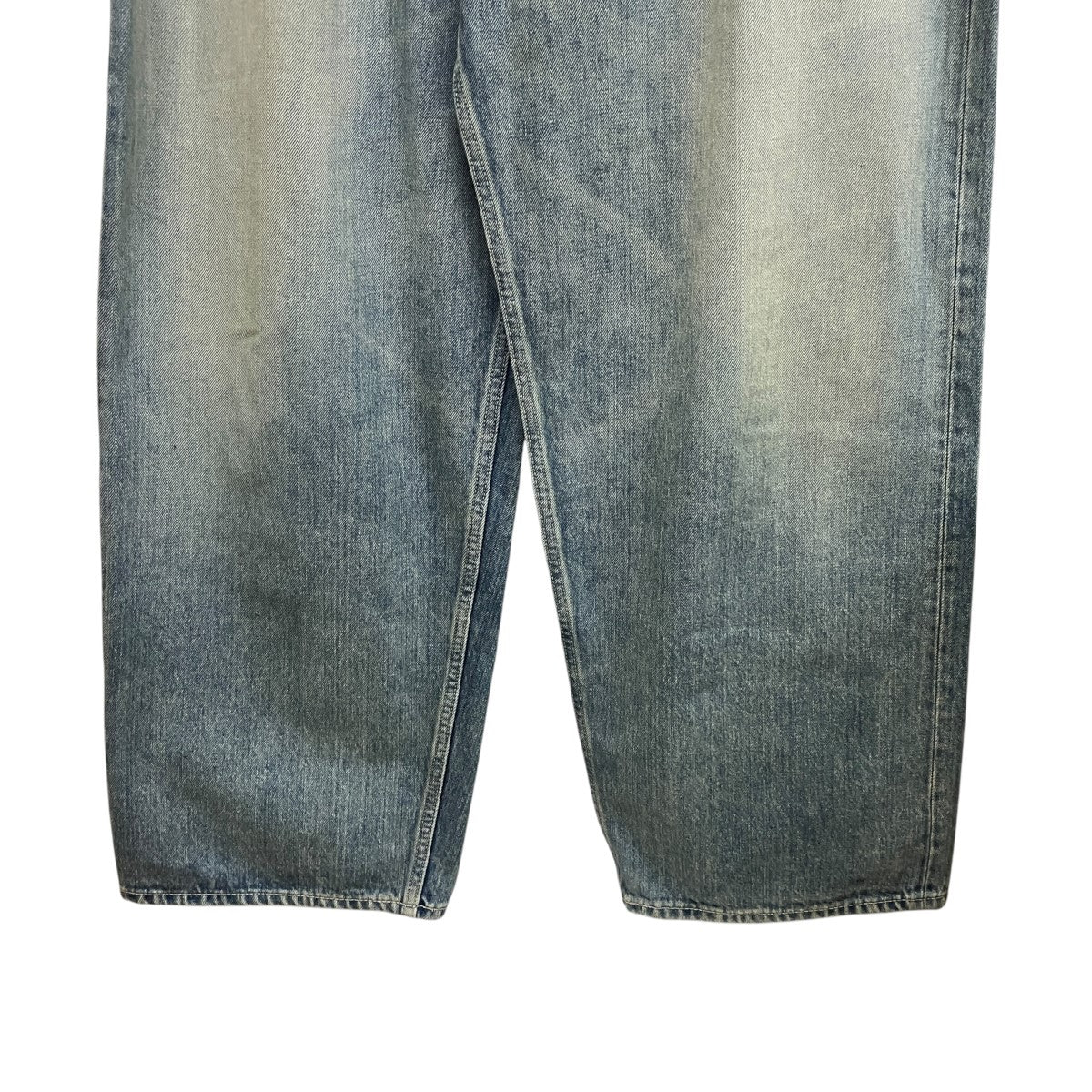 Selvage Denim Two TuckデニムパンツGU233-40188LB