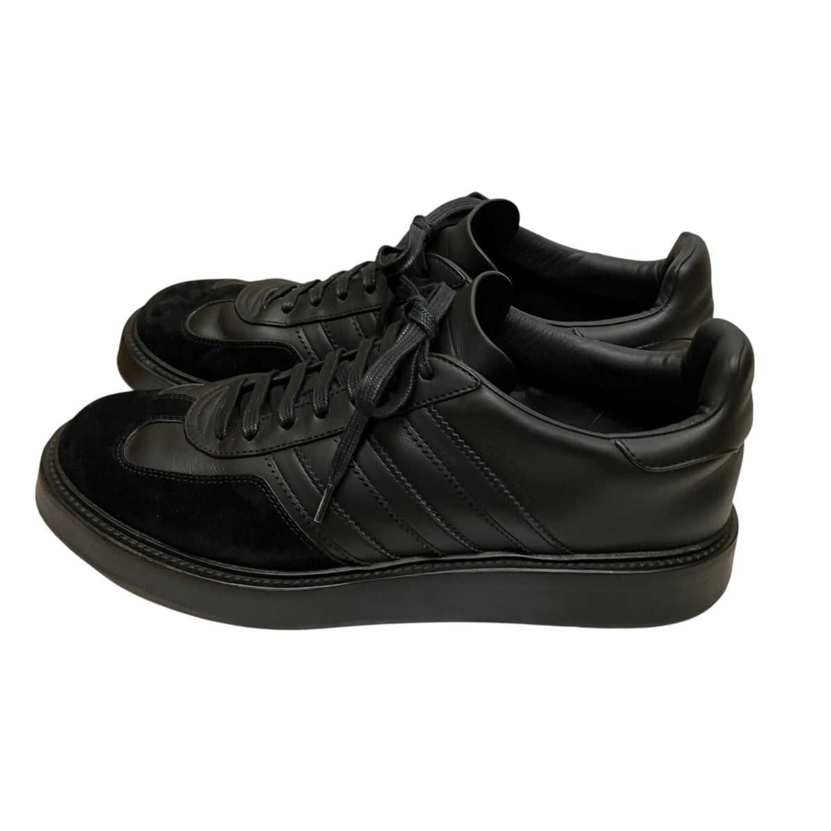 Gazelle Indoor Made in ItalyローカットスニーカーIH8642