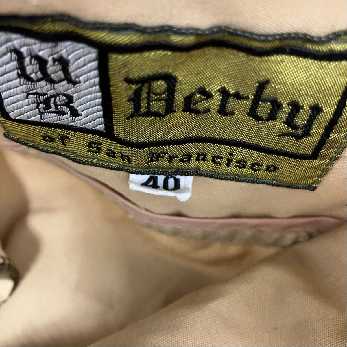 ジップアップジャケット