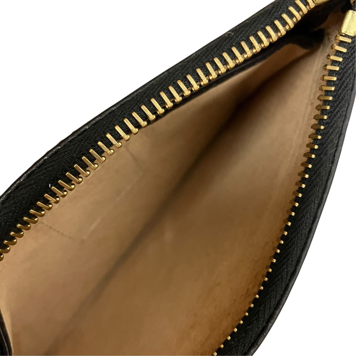 22AWririジップ LEATHER ESSENTIALS CASEホースレザーミニポーチ0122103003017