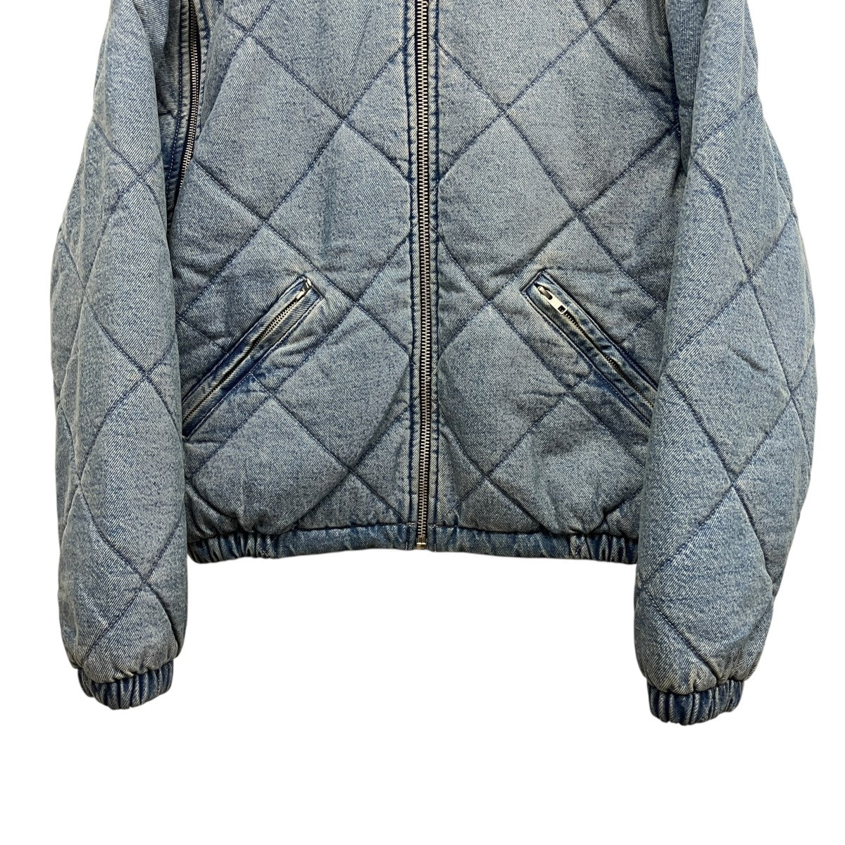 25AWZip-Off Sleeve Quilted Bomber Jacket  Denimデニムボンバージャケット