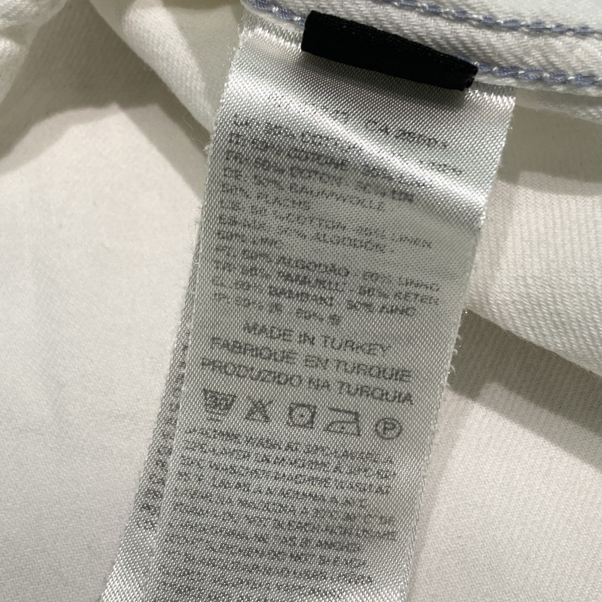長袖シャツ