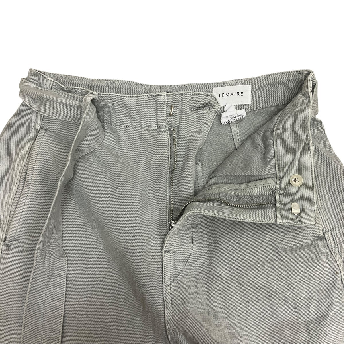 ベルテッドデニムパンツ