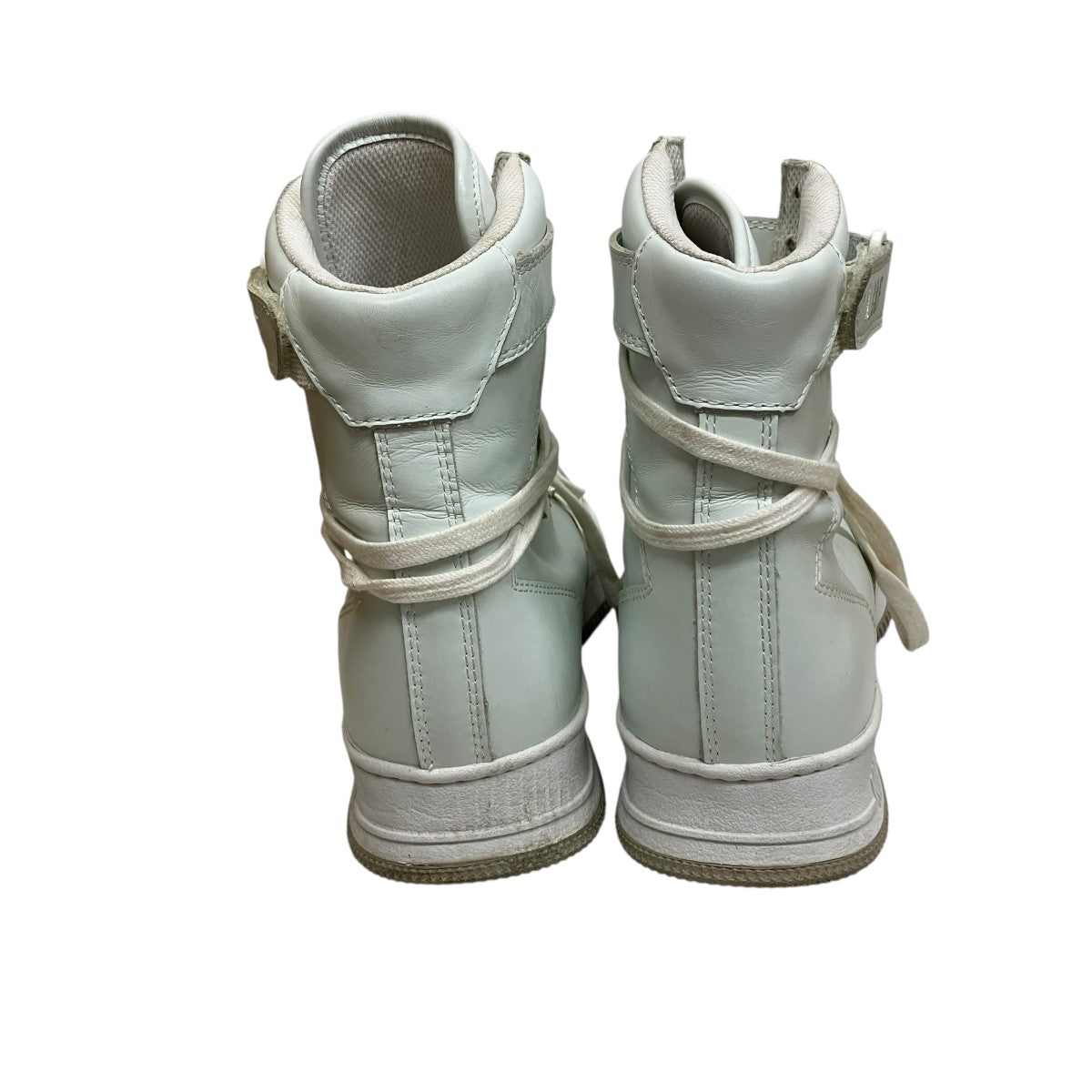 ポインテッドトゥハイカットスニーカーC09FW702