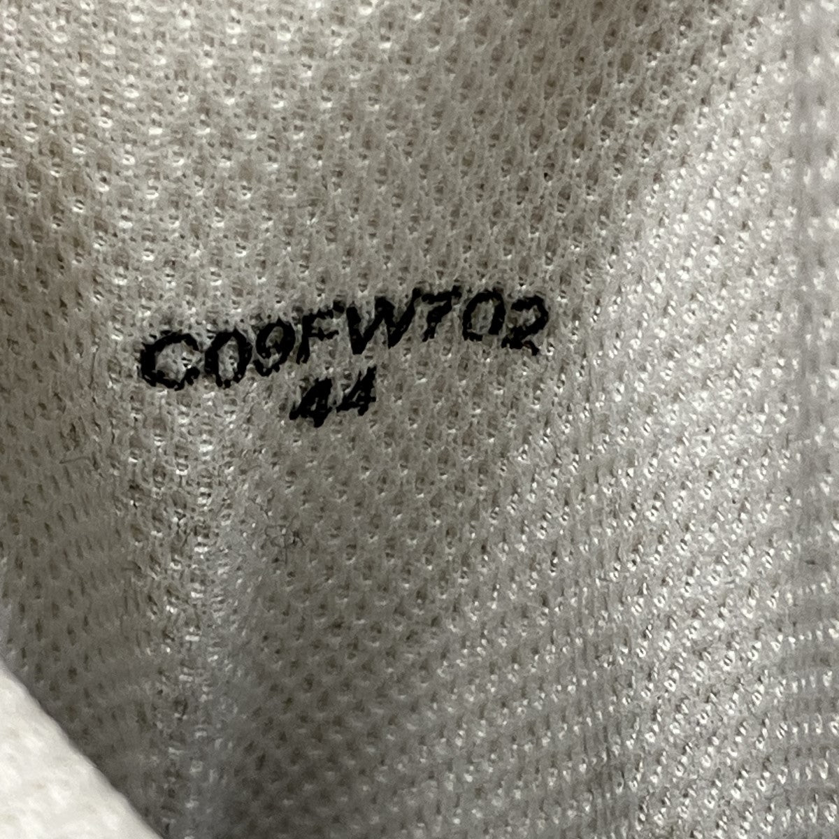 ポインテッドトゥハイカットスニーカーC09FW702