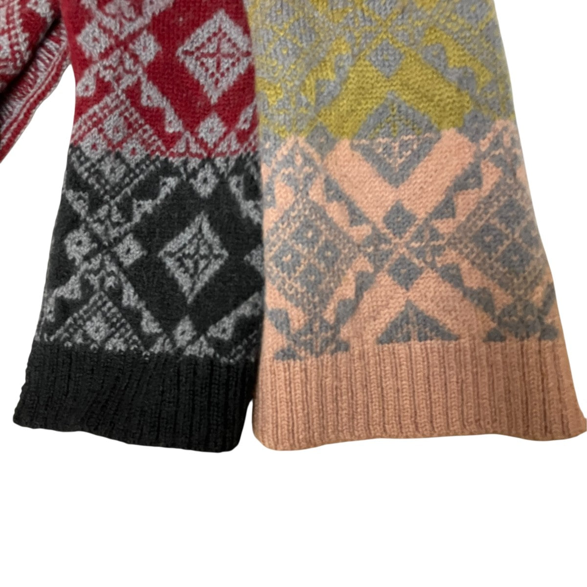 DRIES VAN NOTEN(ドリスヴァンノッテン) ジャガードマフラー レッド