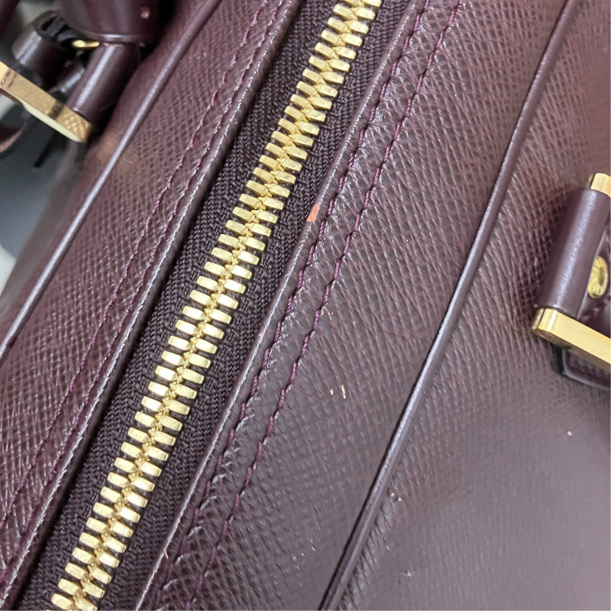LOUIS VUITTON(ルイヴィトン) タイガ ケンダル GM アカージュボストン