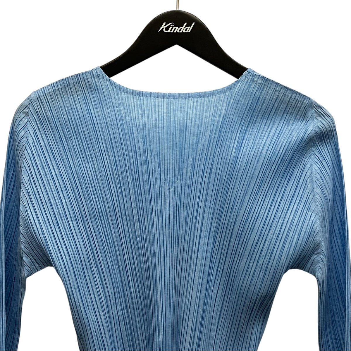 PLEATS PLEASE バックプリーツVネックカットソーPP01-JK561 古着・中古-3枚目のアイテム画像